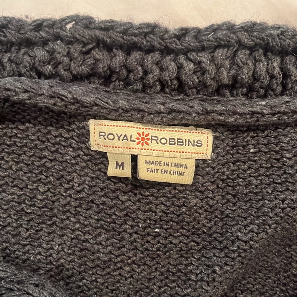 ROYAL ROBBINS Knit V-Neck Sweater - Picture 3 of 4